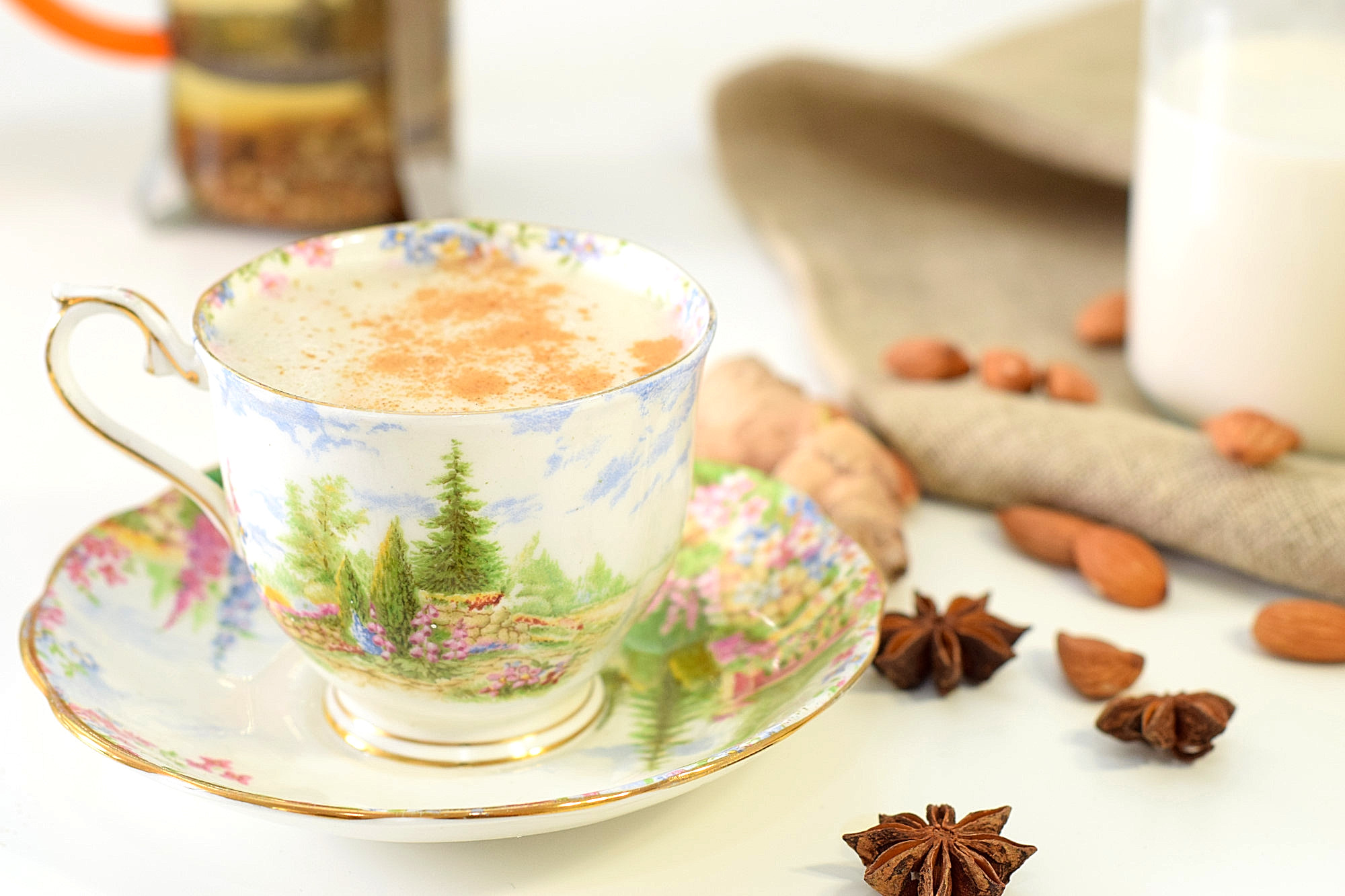 detoxifying damdelion latte with almond milk recipe04